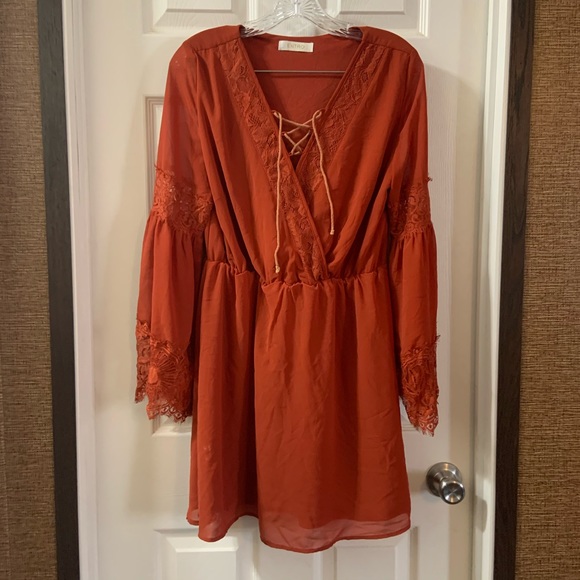 entro Dresses & Skirts - Entro Burnt Orange Faux Wrap Bell Sleeve Dress L